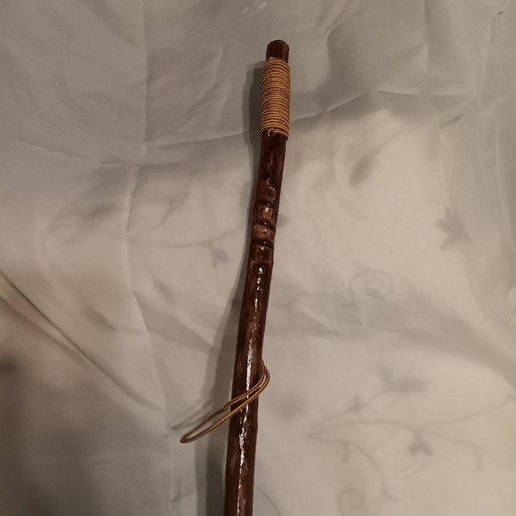 58" Natural Wood Grooved Grip Nylon Wrist Strap Handmade Walking Hiking Stick - Picture 6 of 11